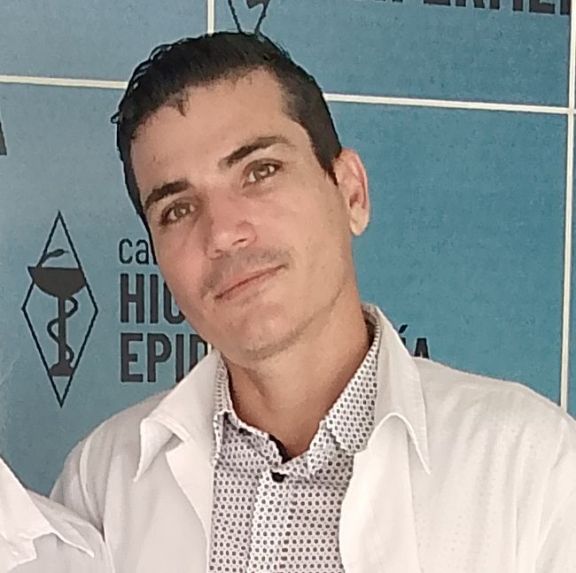 Obligartorio subir la foto